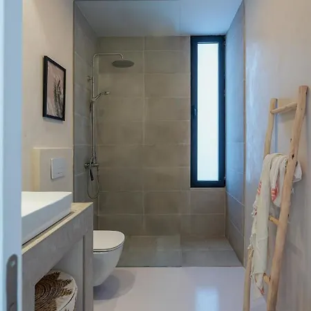 Elena, Luxery With Swimming Pool! Apartment