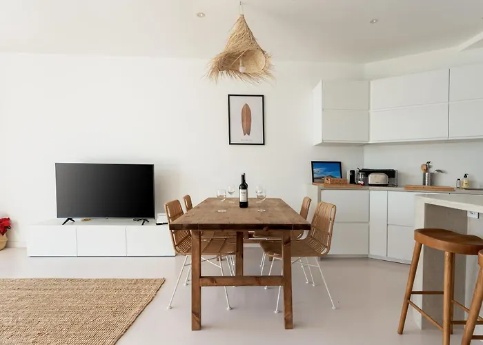 Apartament Elena, Luxery With Swimming Pool!