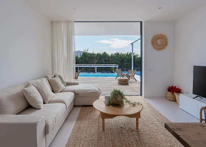 Apartament Elena, Luxery With Swimming Pool!