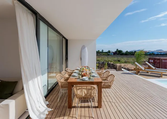 Elena, Luxery With Swimming Pool!