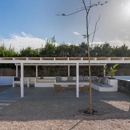 Elena, Luxery With Swimming Pool! Lajares