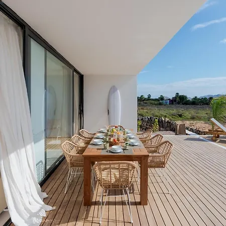 Elena, Luxery With Swimming Pool!