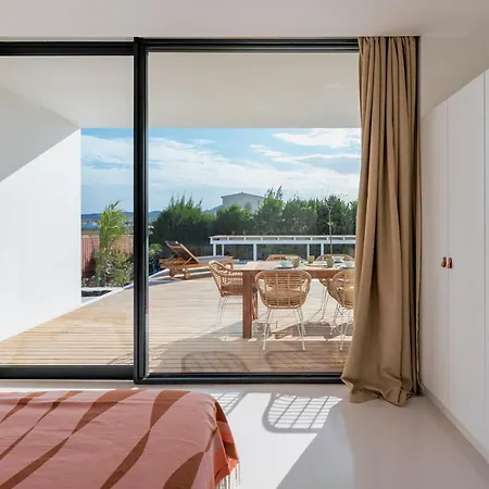 Elena, Luxery With Swimming Pool! Lajares